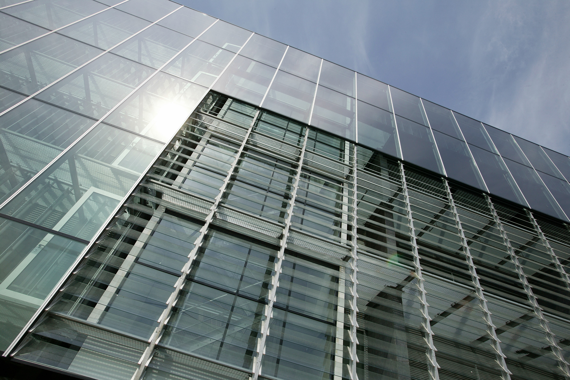 Fassade als Aufsatzkonstruktion